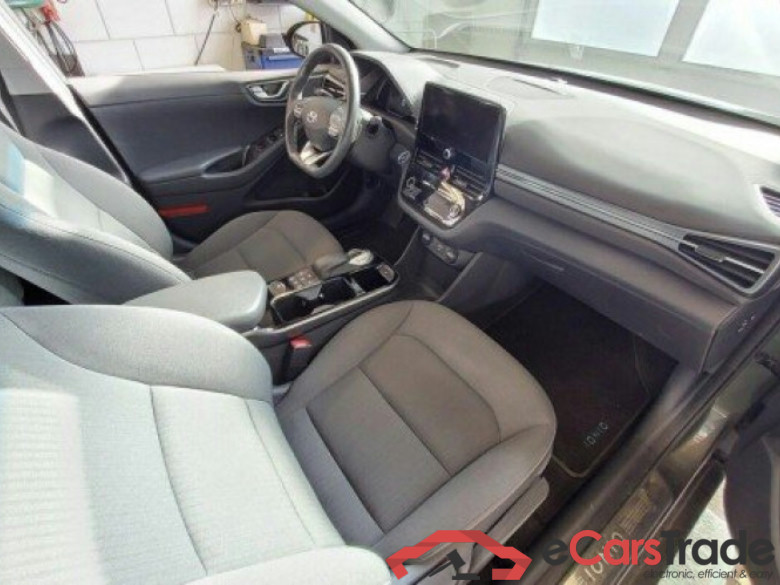 Hyundai Ioniq  #3