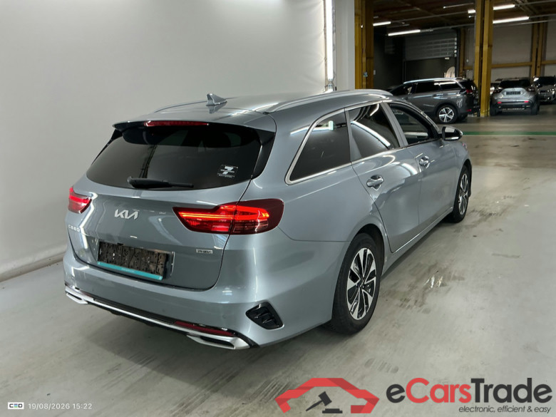 KIA CEE'D SPORTSWAGON 1.6 GDI PHEV BUSINESS LINE DCT #5