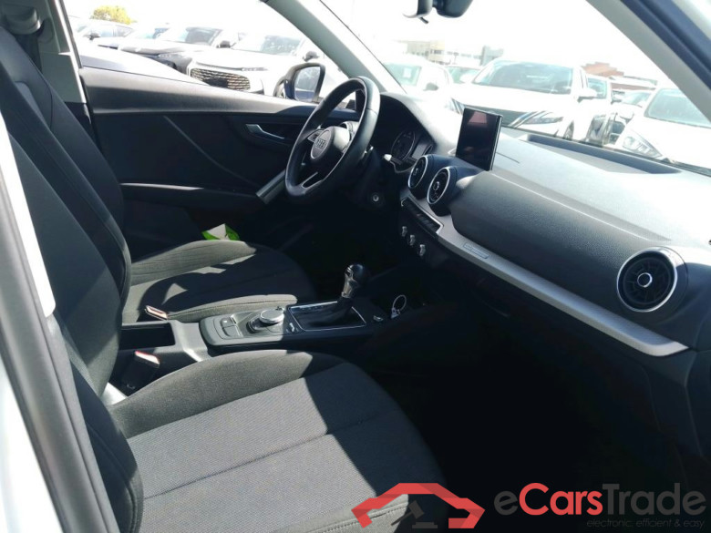 AUDI Q2 / 2016 / 5P / todoterreno Advanced 30 TDI 85kW (116CV) S tronic #6