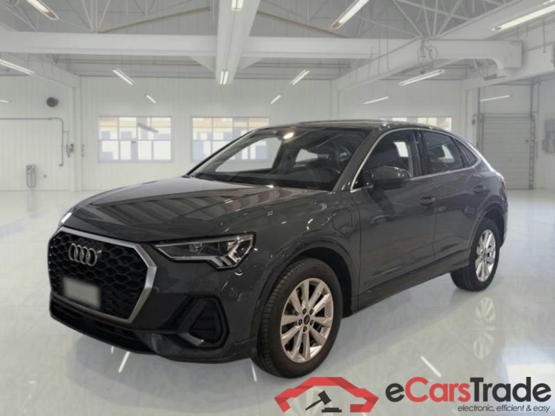AUDI Q3 SPORTBACK / 2019 / 5P / SUV 45 TFSI E S TRONIC BUSINESS PLUS