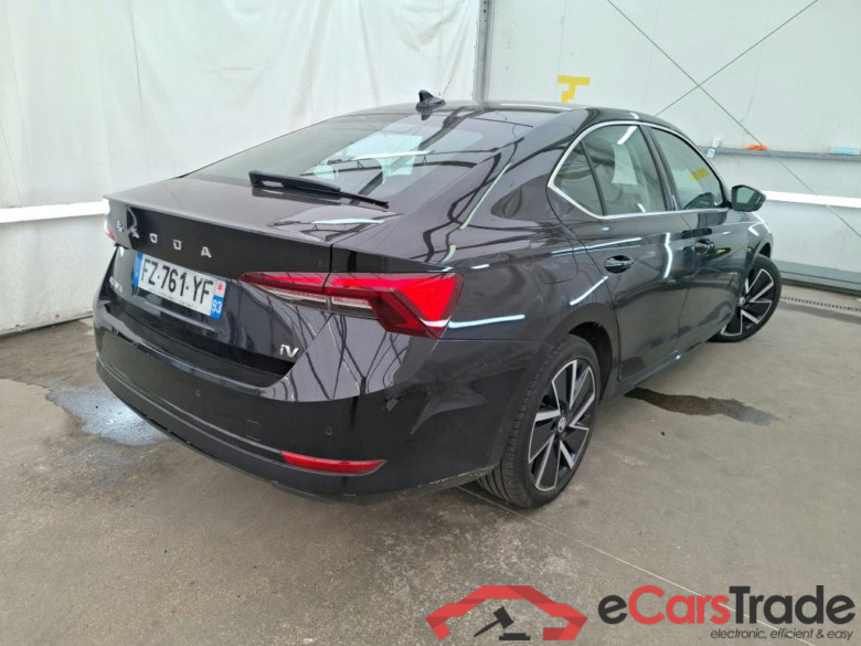 SKODA Octavia / 2020 / 5P / Berline 1.4 TSI PHEV iV 204 DSG6e Business #3