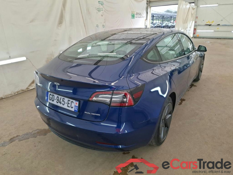 TESLA Model 3 / 2018 / 4P / Berline Autonomie Standard Plus RWD #4