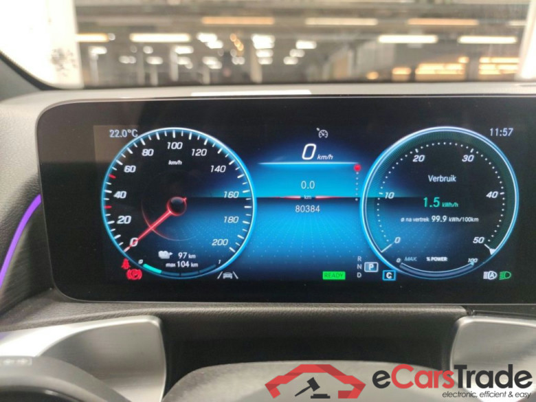 Mercedes-Benz EQB EQB 300 4MATIC Luxury Line 5d #6
