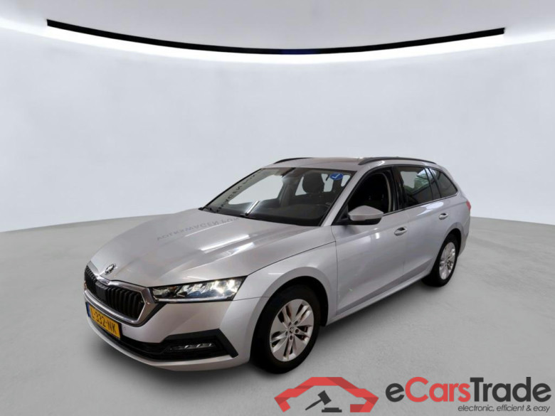 SKODA Octavia Combi 81 kW #1