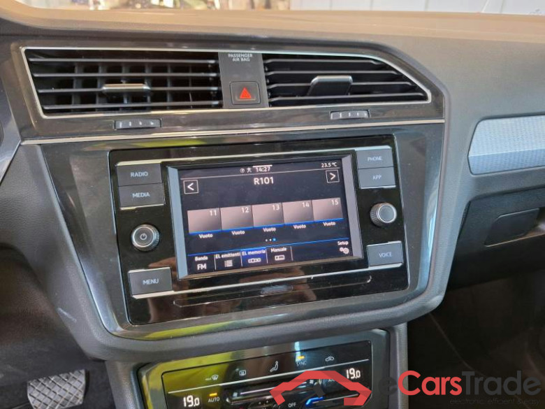 VOLKSWAGEN TIGUAN / 2020 / 5P / SUV 1.5 TSI ACT 110KW LIFE DSG #5
