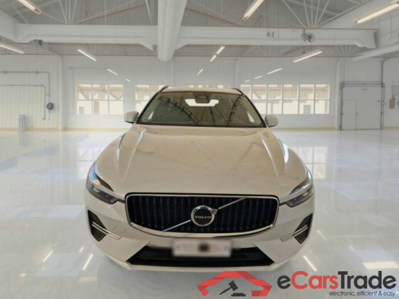 VOLVO XC60 / 2021 / 5P / SUV B4 D AUTOMATICO CORE #6