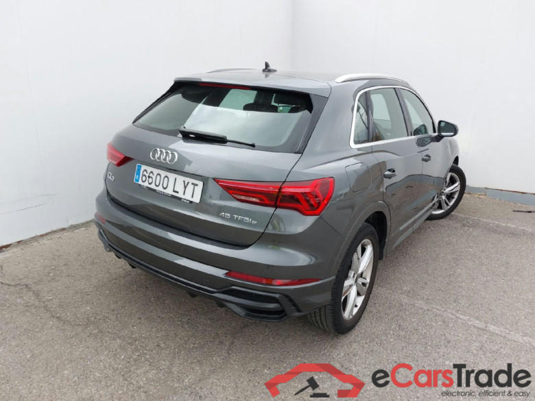 AUDI Q3 / 2018 / 5P / todoterreno 45 TFSI e 180kW S tronic S Line #2