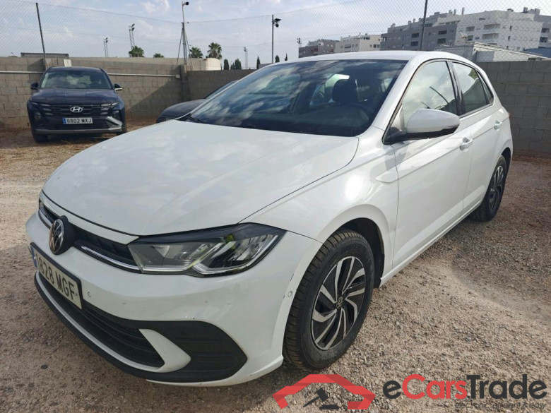 VOLKSWAGEN Polo / 2021 / 5P / berlina con portón Life 1.0 TSI 70kW (95CV) #1