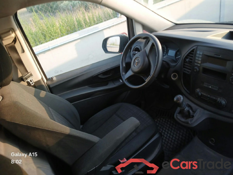 MERCEDES-BENZ Vito / 2014 / 4P / furgón 111 CDI Larga #3