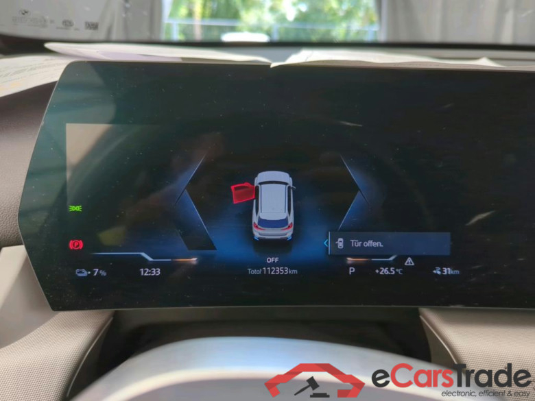 Baureihe iX1 30 xDrive 64kWh #5