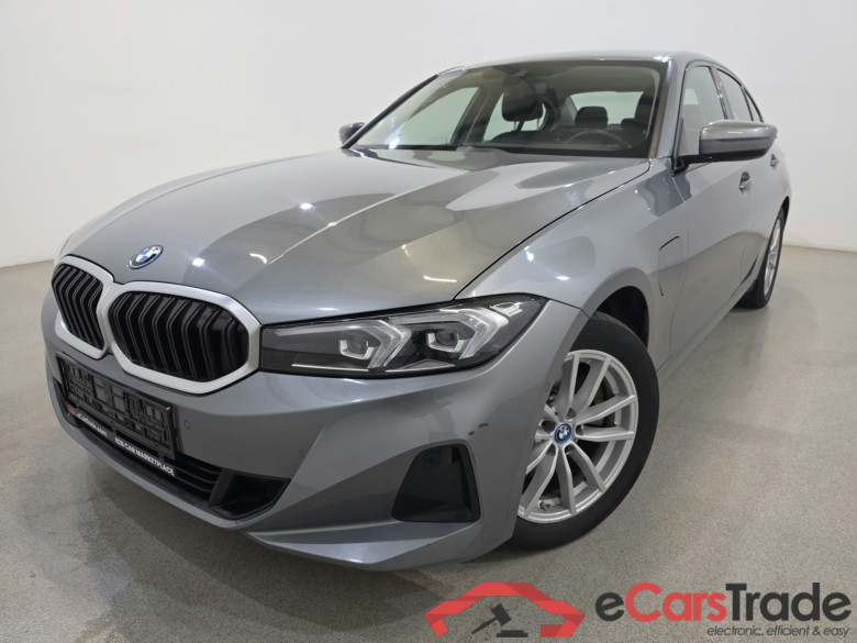 BMW 320e Plug-In Hybrid Aut. LED LC-Pro Navi-Pro KeylessGo Camera Klima PDC ... #1