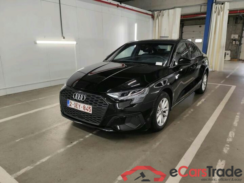 Audi A3 BERLINE A3 Berline 1.0 TFSi 30 Stronic Attraction (Mild Hybrid) 81kW/110pk  4D/P Auto-7 - CO2 indicatief