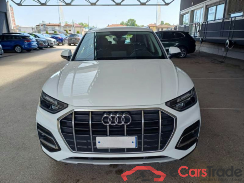 AUDI Q5 / 2020 / 5P / SUV 35 TDI BUSINESS ADVANCED S TRONIC #6
