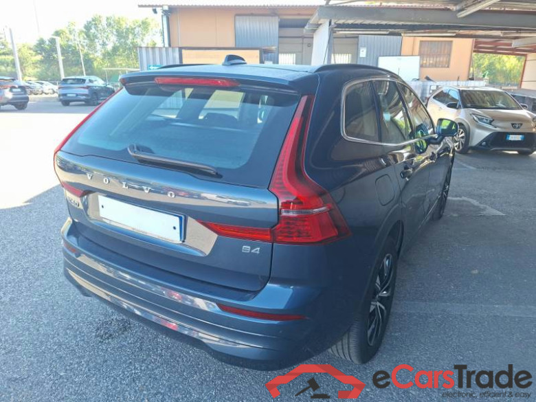 VOLVO XC60 / 2021 / 5P / SUV B4 AUTOMATICO CORE #2