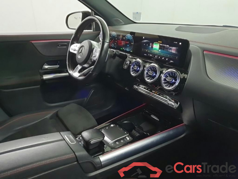 MERCEDES-BENZ EQA 250 Business Solution AMG auto 5D 140kW #6