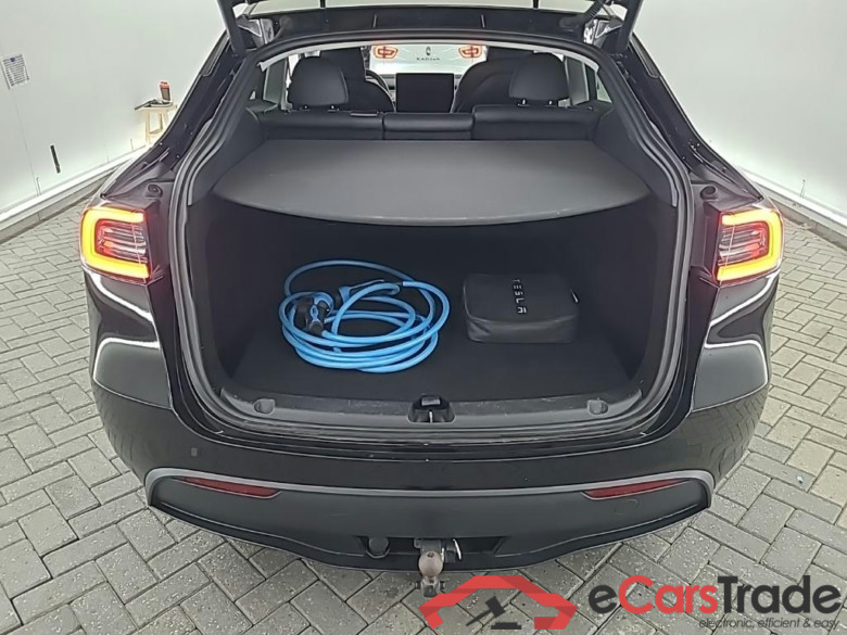 Tesla Model Y Long Range Dual Motor AWD 5D 378kW #5