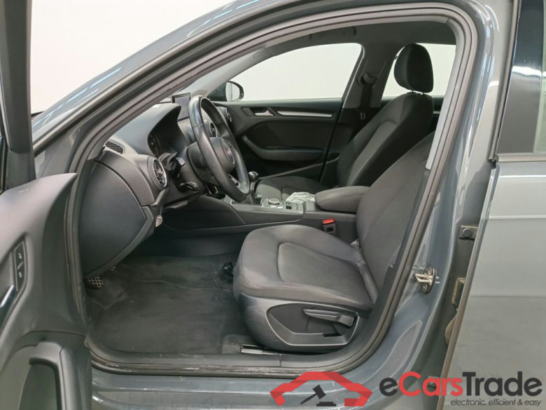 Audi A3 Sportback 1.0 30 TFSi 85kW 5d #3