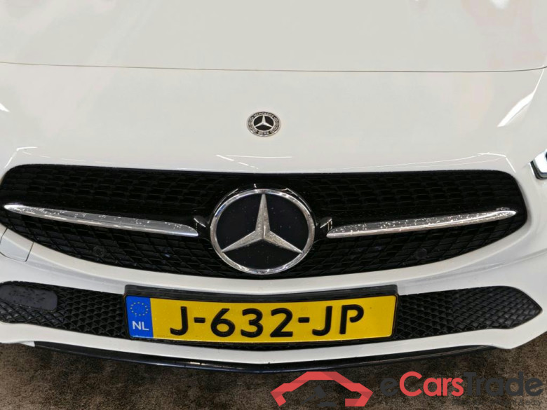 Mercedes-Benz CLA Shooting Brake CLA 200 DCT Business Solution 5d #5