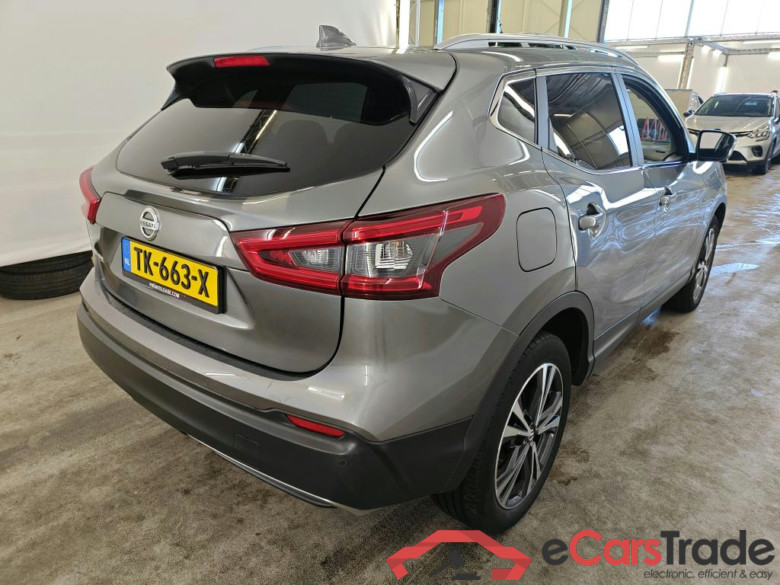 Nissan Qashqai 1.2 DIG-T 115 N-CONNECTA 5d + Pano, Design Pack #2