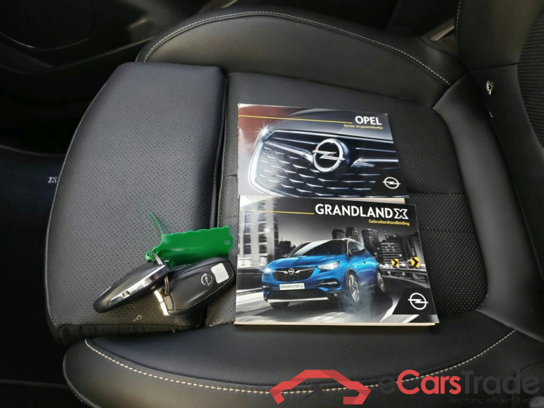 Opel Grandland X 1.6 Turbo 168kW Hybrid Ultimate Auto 5d #4
