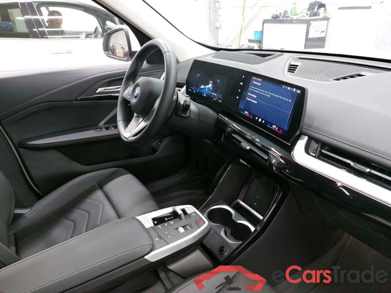BMW I - BMW IX1 eDrive20 204PK XLine Pack Premium Pro With Active Drivers Mem Seat & Head UP & Driving Assistant & Parking Pack Plus & Pano Roof * ELECTRIC * #3