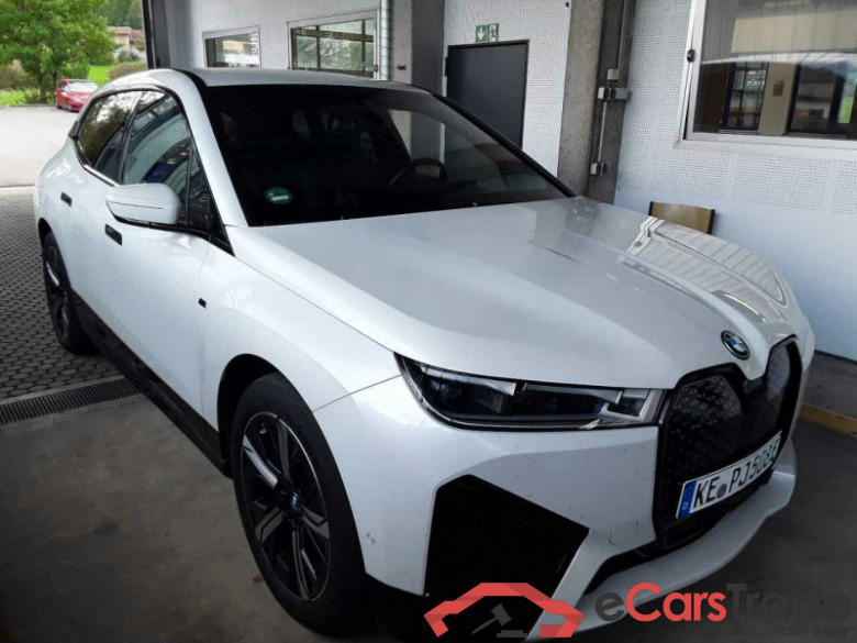 BMW iX  #2
