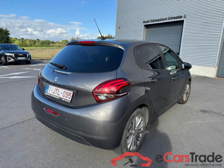PEUGEOT 208 1.2i PureTech Signature S&S (EU6.2) #4