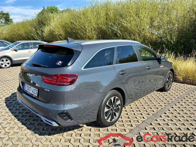 KIA Ceed SW PHEV Ceed SW 1.6 GDi PHEV Business Line DCT #3