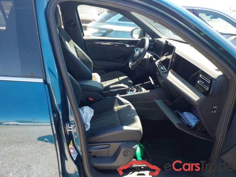 VOLKSWAGEN Tiguan 2.0 TDI 110 kW (150 CV) DSG  R-Line(Winterpack) #3