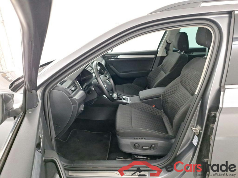 SKODA SUPERB COMBI 1.5 TSI ACT 110KW DSG7 CLEVER #5