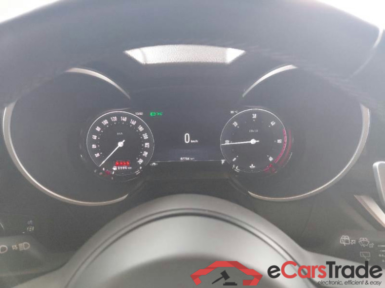ALFA ROMEO STELVIO / 2017 / 5P / SUV 2.2 TD 210 CV SPRINT AT8 Q4 #4
