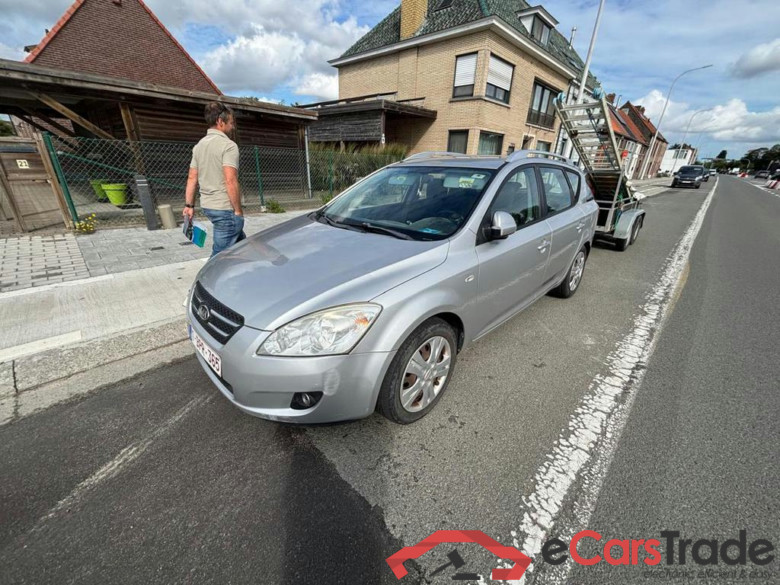 KIA Cee'd SW Dsl Cee'd SW 1.6 Turbo CRDi VGT EX #4