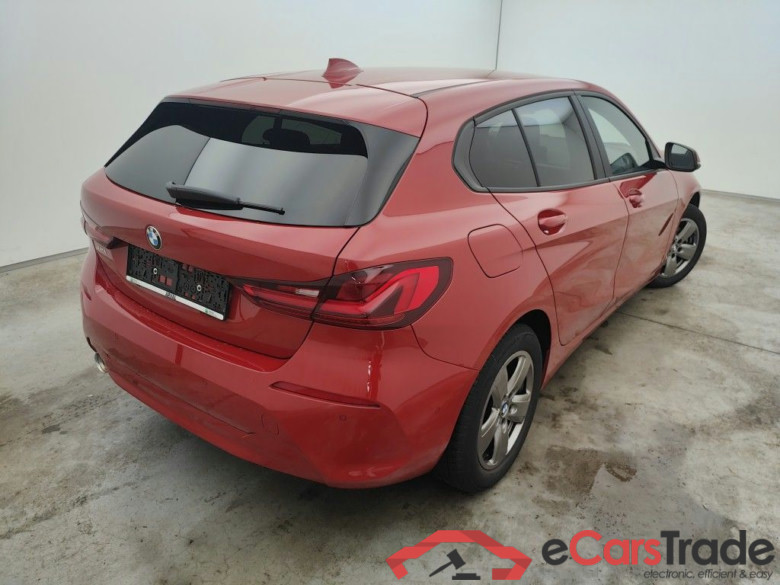 BMW 1 Reeks Hatch 116iA (80 kW) 5d #2