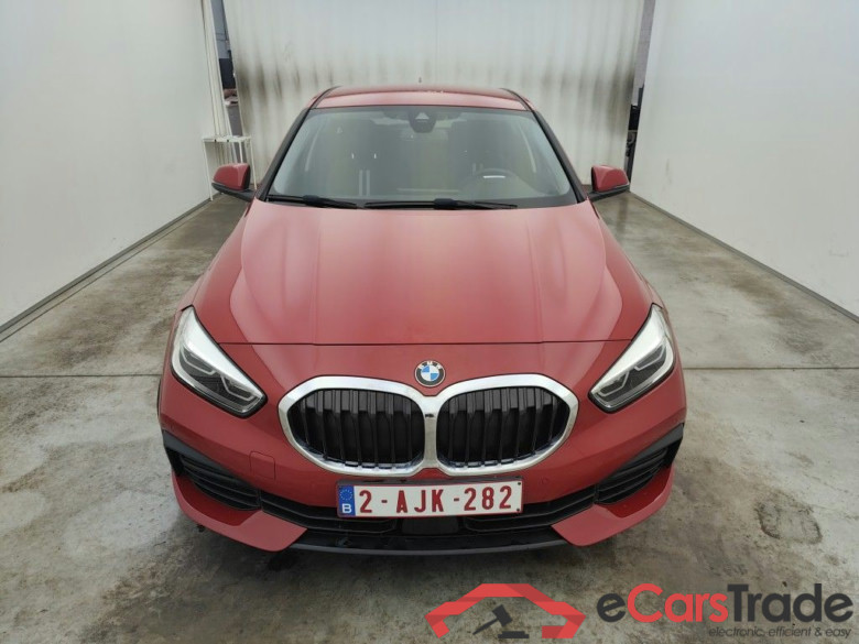 BMW 1 Reeks Hatch 116iA (80 kW) 5d #5