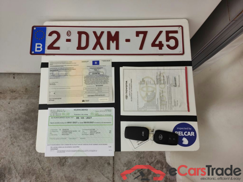 Toyota Yaris 1.5 VVT-i Hybrid Elegant e-CVT 5d #4