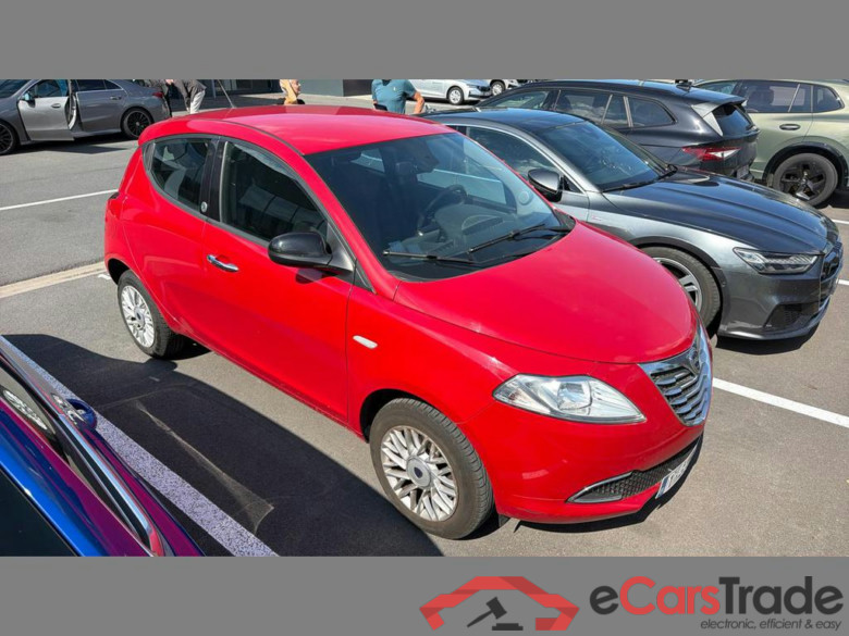 LANCIA Ypsilon 5P/D CNG Ypsilon CNG 0.9 TwinAir EcoChic Gold #3