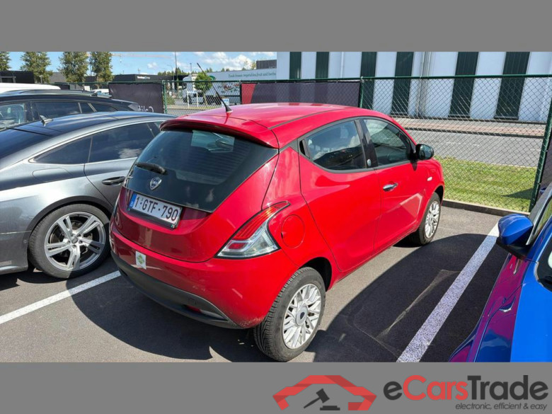 LANCIA Ypsilon 5P/D CNG Ypsilon CNG 0.9 TwinAir EcoChic Gold #4