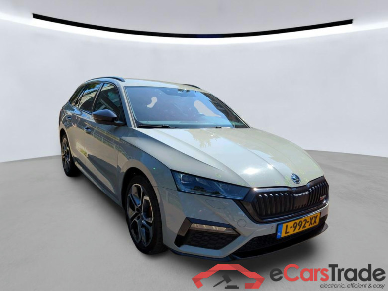 SKODA Octavia Combi 110 kW #4