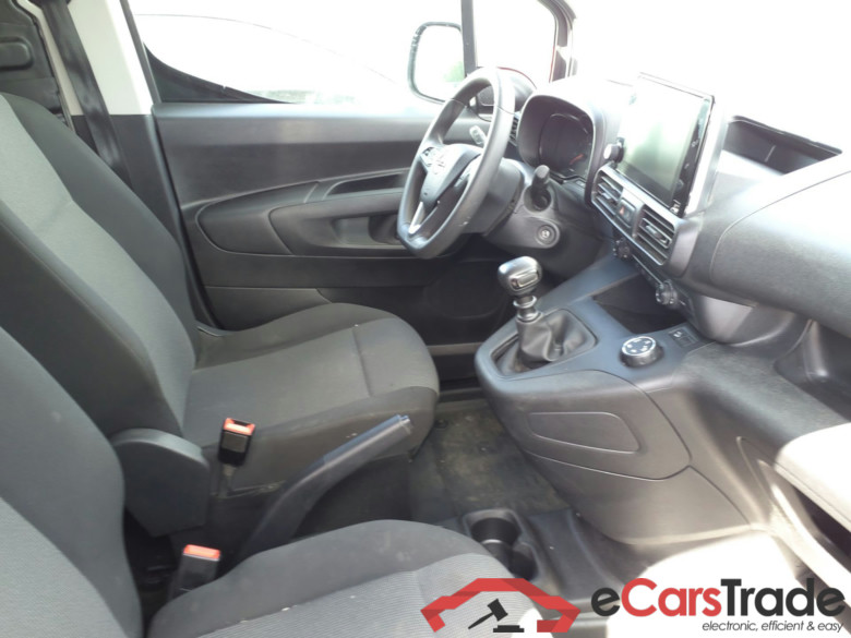 OPEL Combo  OPEL Combo  CARGO HDI 100 TAILLE M 950KG + PACK CHANTIER + CAMERA AR + RADIO DAB TABLETTE 8’’ #5