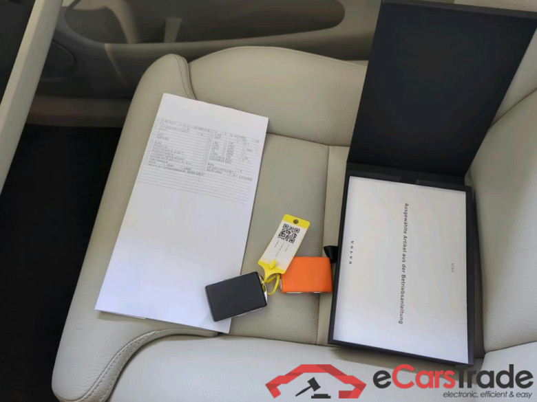XC60 Plus Dark 2WD 2.0 B4 145KW AT8 E6d #3