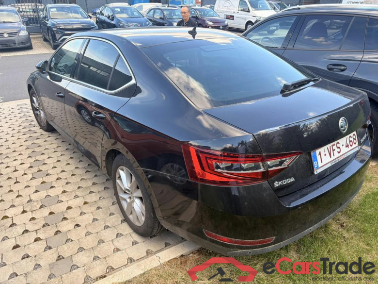SKODA Superb Superb Ambition 2,0 TDI 110 kW 6-speed mech. #2