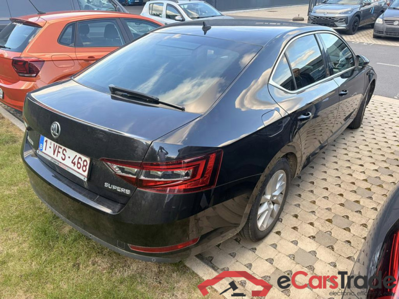 SKODA Superb Superb Ambition 2,0 TDI 110 kW 6-speed mech. #3