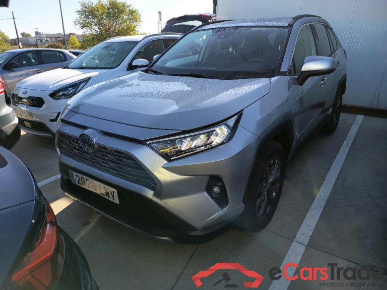 TOYOTA Rav4 / 2018 / 5P / todoterreno 2.5l 220H Advance