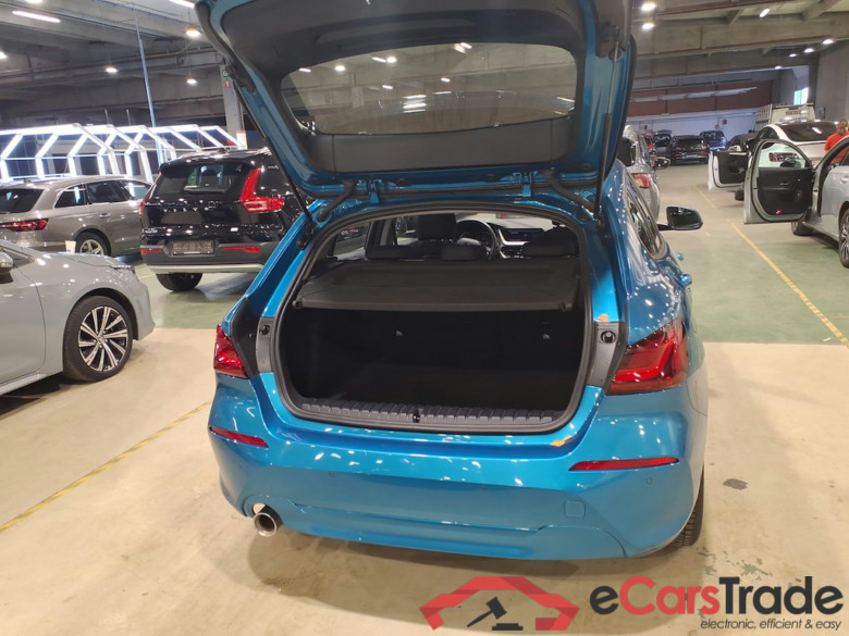 BMW 1 SERIES HATCH 1.5 116I (80KW) #3