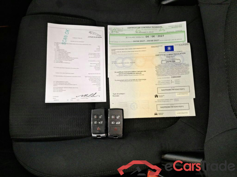 JAGUAR E-PACE 1.5 P160 AUTO #3