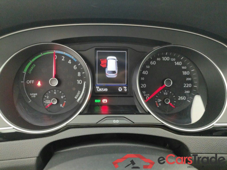 Volkswagen Passat Variant 1.4 TSI DSG6 GTE Business 5d #6