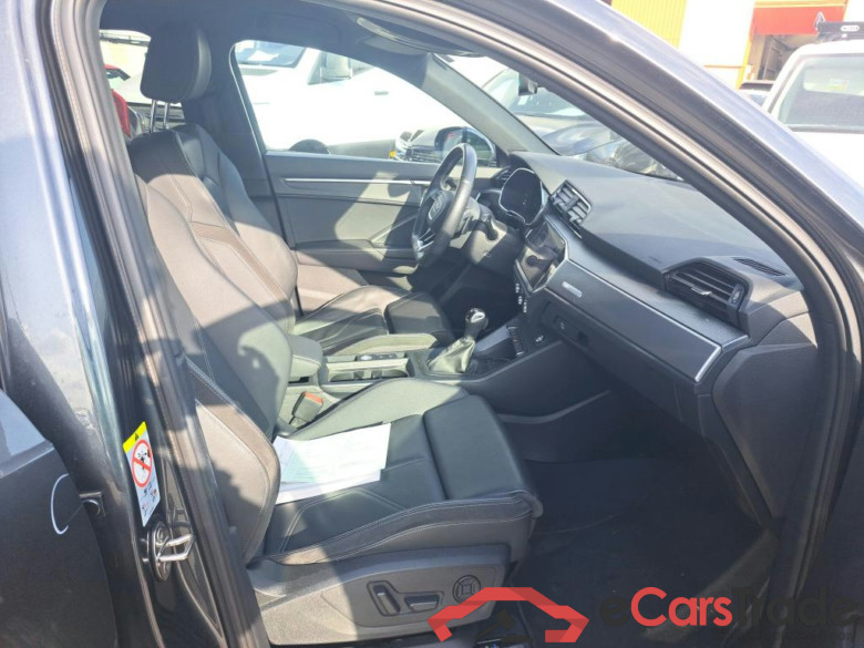 AUDI Q3 / 2018 / 5P / todoterreno 45 TFSI e 180kW S tronic S Line #6