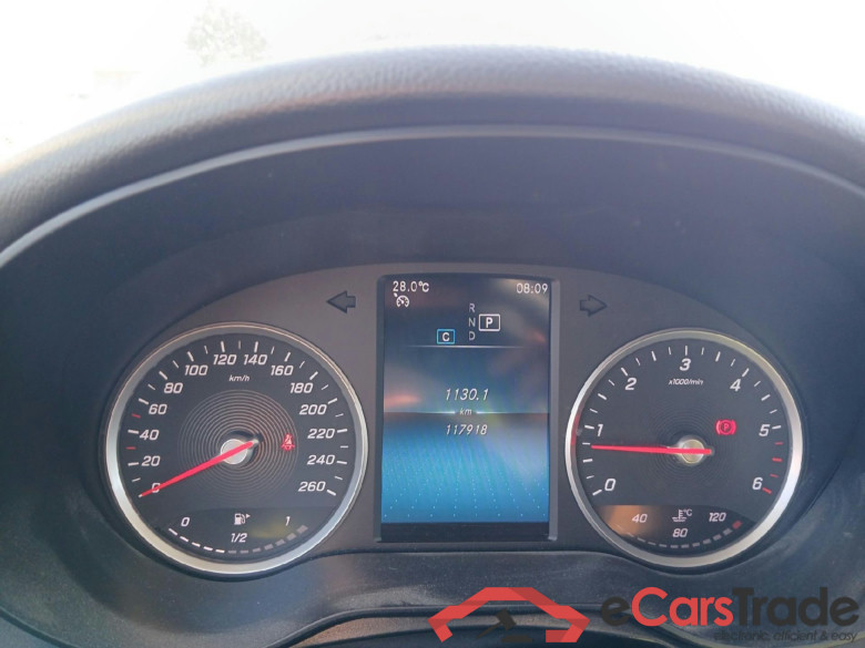 MERCEDES-BENZ Clase GLC / 2019 / 5P / todoterreno GLC 220 d 4MATIC (CM) #4