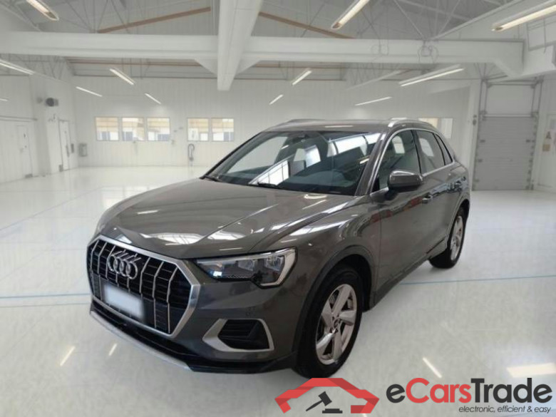 AUDI Q3 / 2018 / 5P / SUV 40 TDI QUATTRO S TRONIC BUSINESS ADVANCE