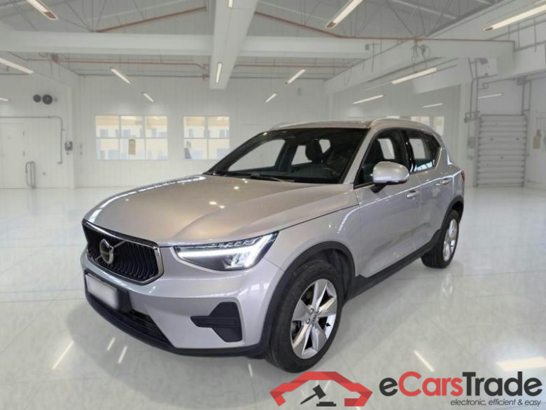 VOLVO XC40 / 2021 / 5P / SUV B3 AUTOMATICO CORE